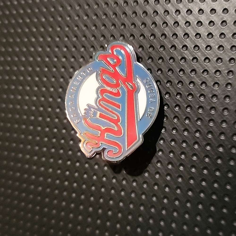 Sacramento Kings Enamel Pin